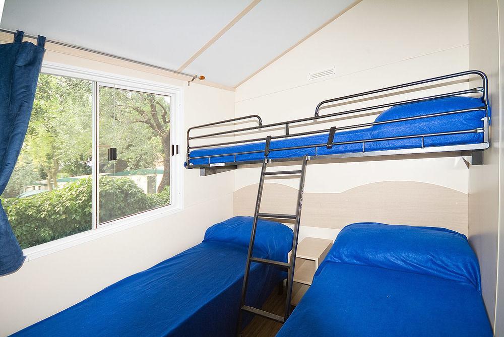 Happy Camp Mobile Homes In Camping Cisano San Vito Bardolino Zewnętrze zdjęcie
